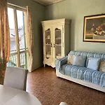 Lola A Apartment